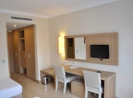 Beyaz Otel Göltürkbükü