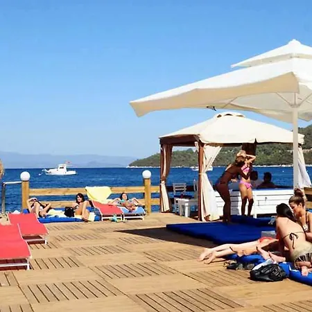 Otel Beyaz 5*
