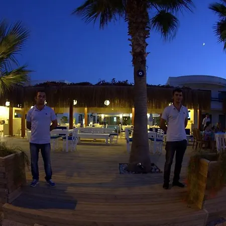 Beyaz Otel