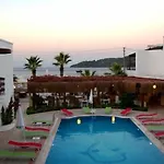 Ξενοδοχείο Beyaz