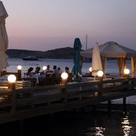 Beyaz Hotel Golturkbuku