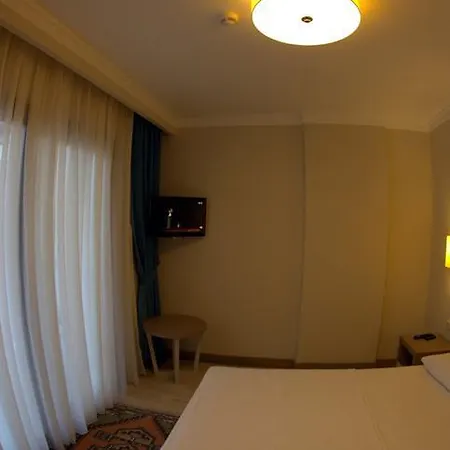 Beyaz Hotel Golturkbuku