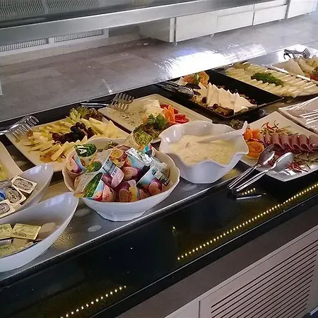 Hotel Beyaz Golturkbuku