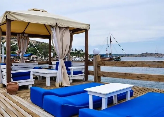 Beyaz Hotel Golturkbuku